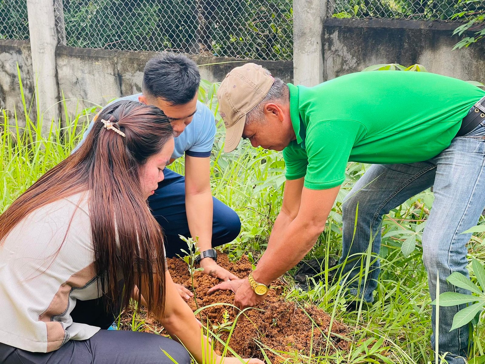 Pagsali Sa Clean Up Drive Barangay Workers, nakiisa sa Clean-up Drive sa Dangcagan, Bukidnon