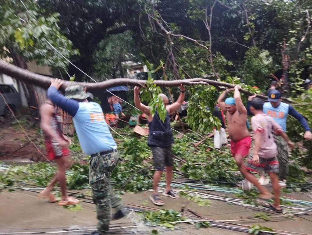 received_1274443071053745