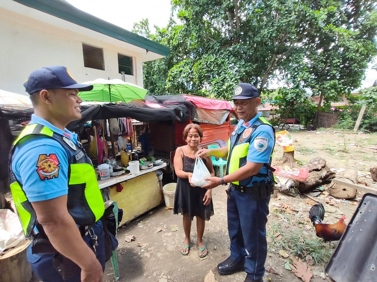 RPSB, Namahagi ng IEC Materials at Food Packs sa Barangay Tigatto